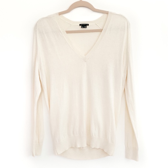 Theory Sweaters - Theory Adrianna Cashcotton Pullover V-neck Sweater